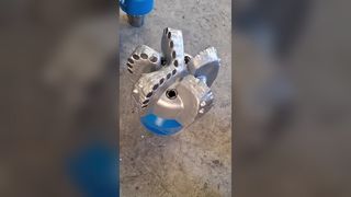 Broca PDC de 9" para formação média dura