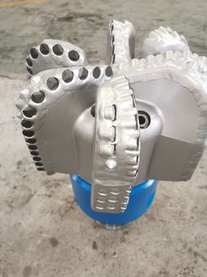 10-5/8 Inch Outer Diameter 6 Blade PDC Matrix Body drilling Bit 6 5/8′′ API Reg Pin Oil Drilling