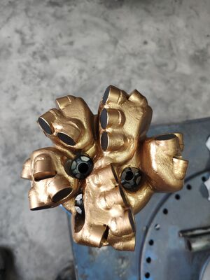 Broca PDC M516 de 4,5 polegadas (114,3 mm) para perfuração em mineração de petróleo e gás