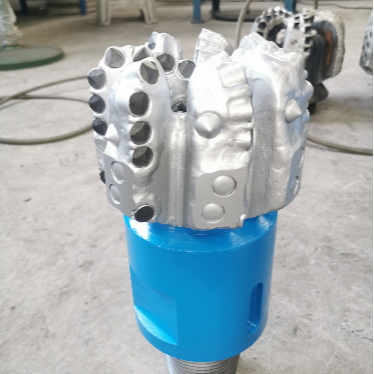 5 7/8 polegadas Corpo de aço 7 lâmina PDC Diamond Drill Bit para poço de petróleo e gás